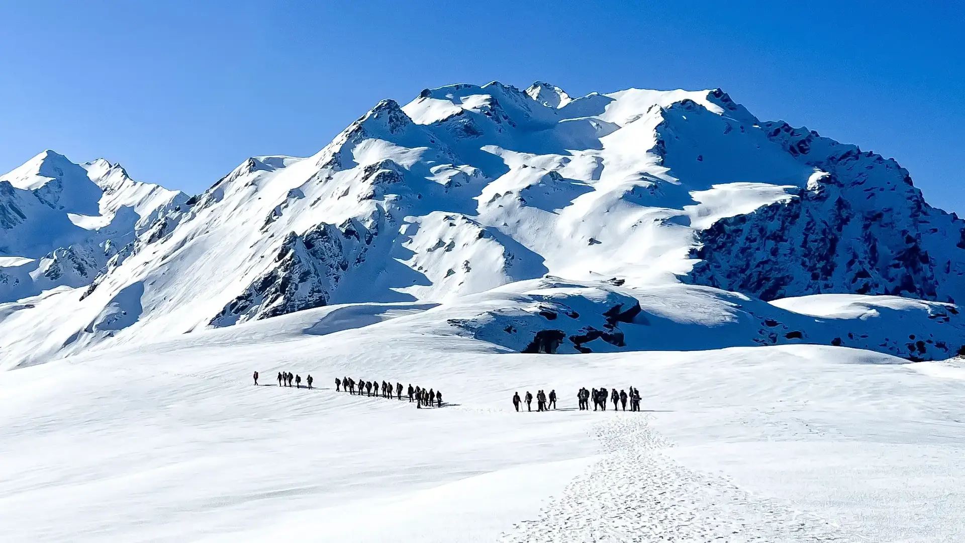 Sar Pass Trek — compare operators and pricing