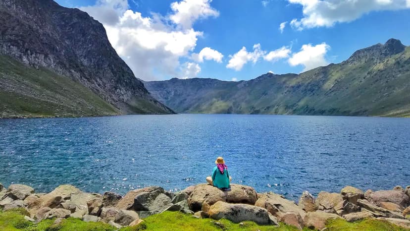 Tarsar Marsar Lake Trek