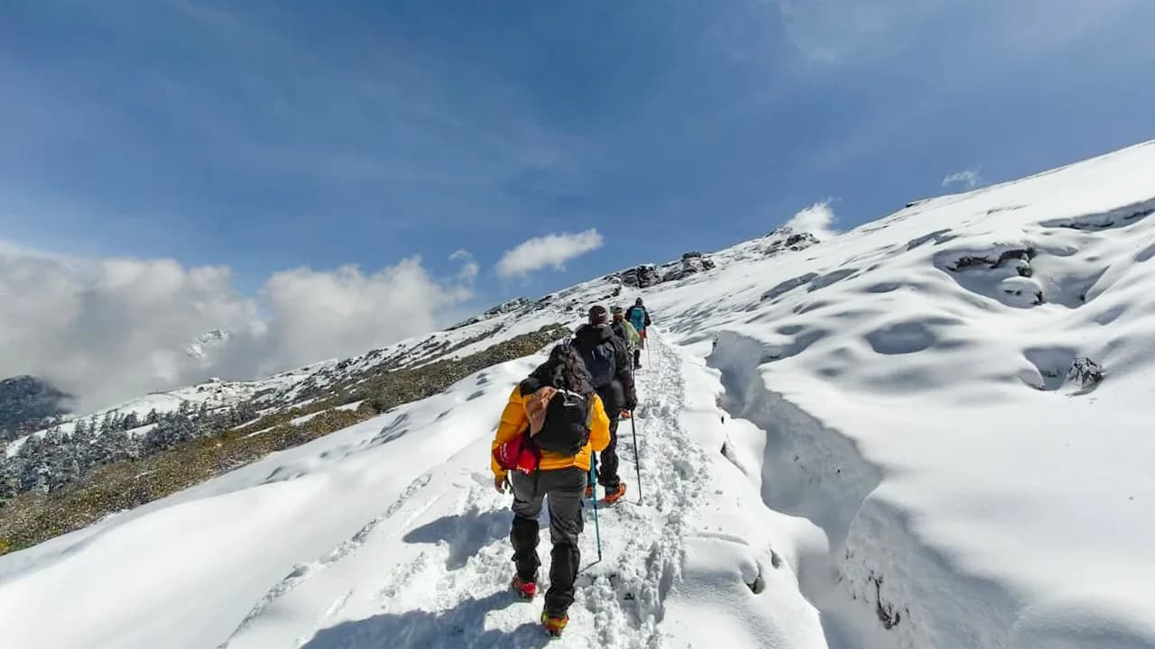 Pangarchulla Peak Trek